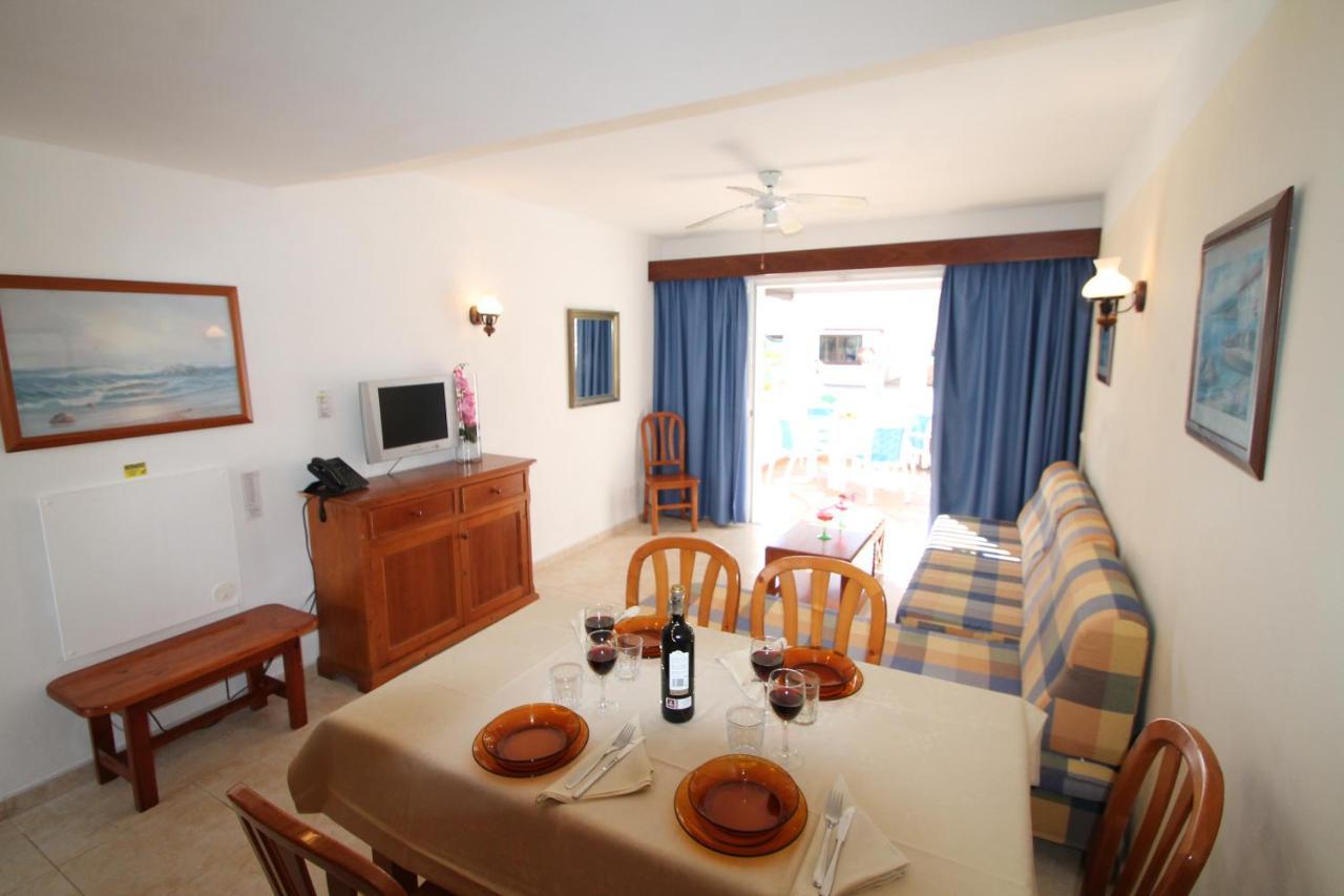 Apartaments Talayot Cala'N Blanes  Kültér fotó
