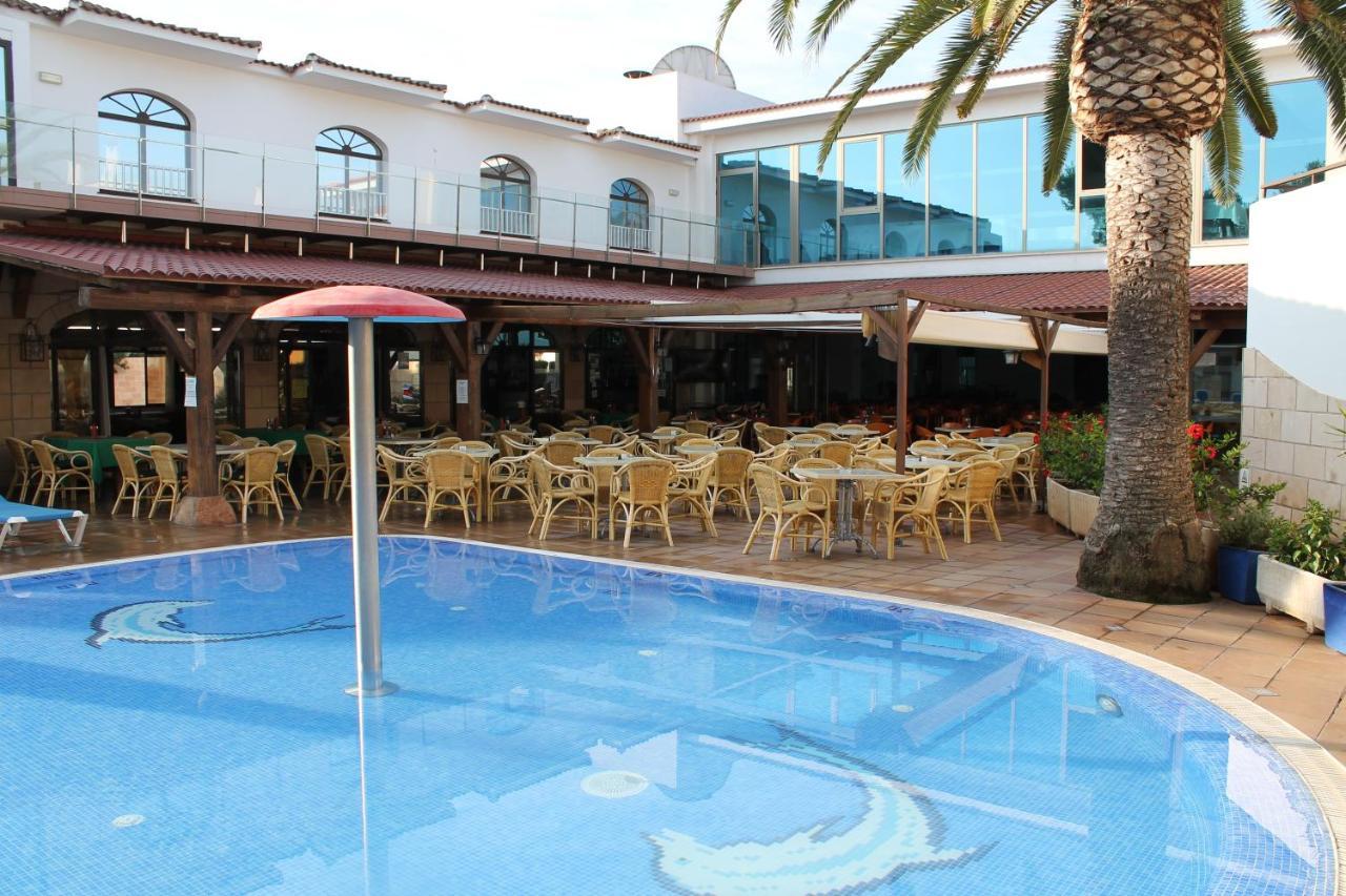 Apartaments Talayot Cala'N Blanes  Kültér fotó